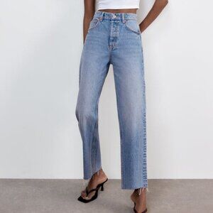NWT Zara Hi-Rise Straight Leg Jeans, Size US 12